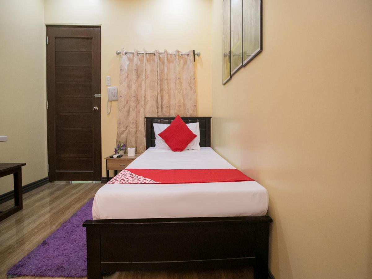 Rjat Guesthouse Binan Bagian luar foto