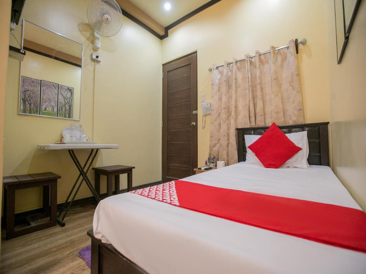 Rjat Guesthouse Binan Bagian luar foto