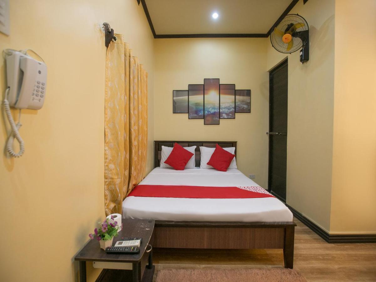 Rjat Guesthouse Binan Bagian luar foto